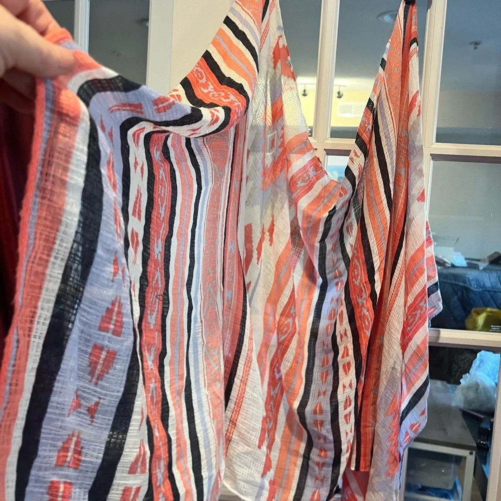 Tribal Print Scarf in Red and Black